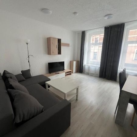 Zum Bahnhof Apartment Zwickau Ngoại thất bức ảnh