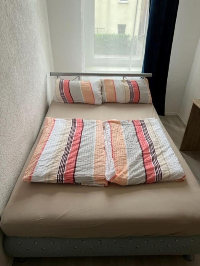 Zum Bahnhof Apartment Zwickau Ngoại thất bức ảnh