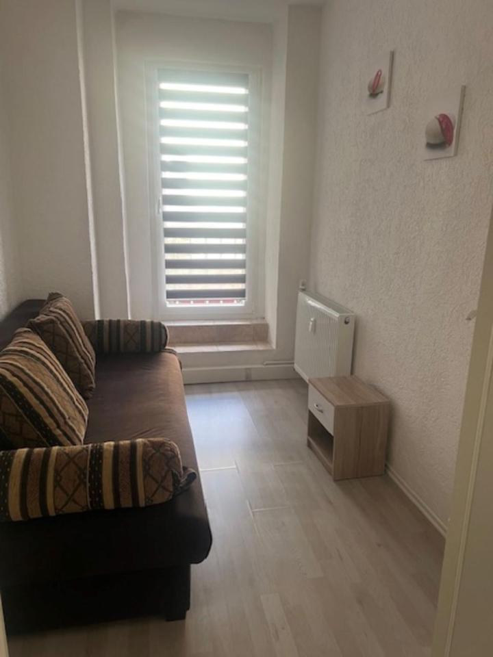 Zum Bahnhof Apartment Zwickau Ngoại thất bức ảnh